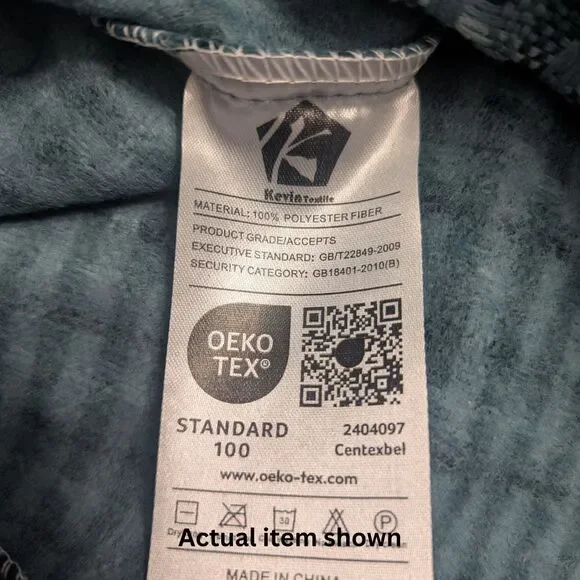 ✨ Kevin Textile Outdoor Waterproof Pillow Covers, Teal Checkered 20x20, Set of 2 - Picture 10 of 10